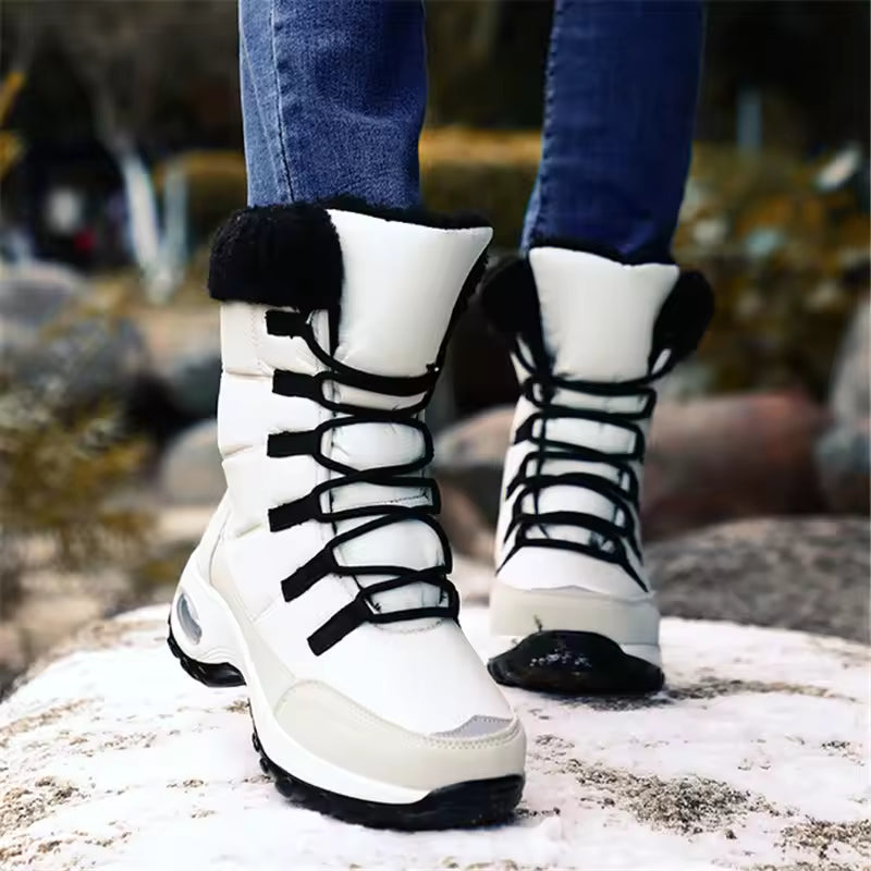 ModeGeist | Stiefel - Schaft Bis Zur Mitte Der Wade - Schnürverschluss - Luftpolster