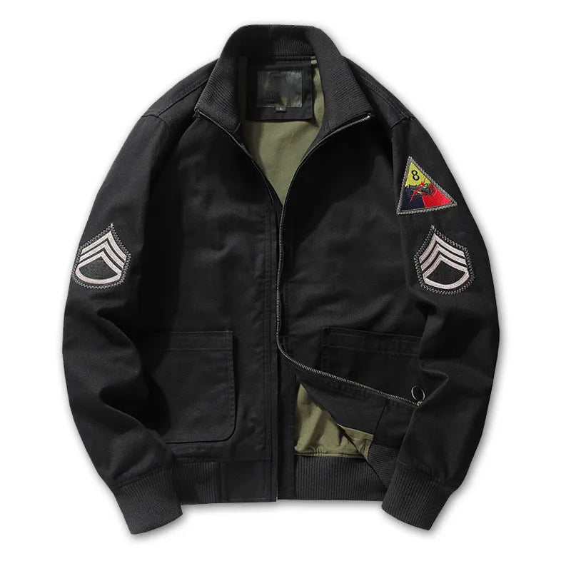 GÖTZ Bomberjacke mit militärischen Patches