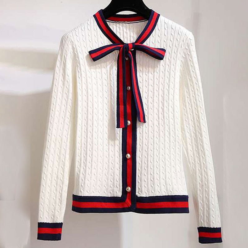 ModeGeist | Warmer Strickjacke für Damen