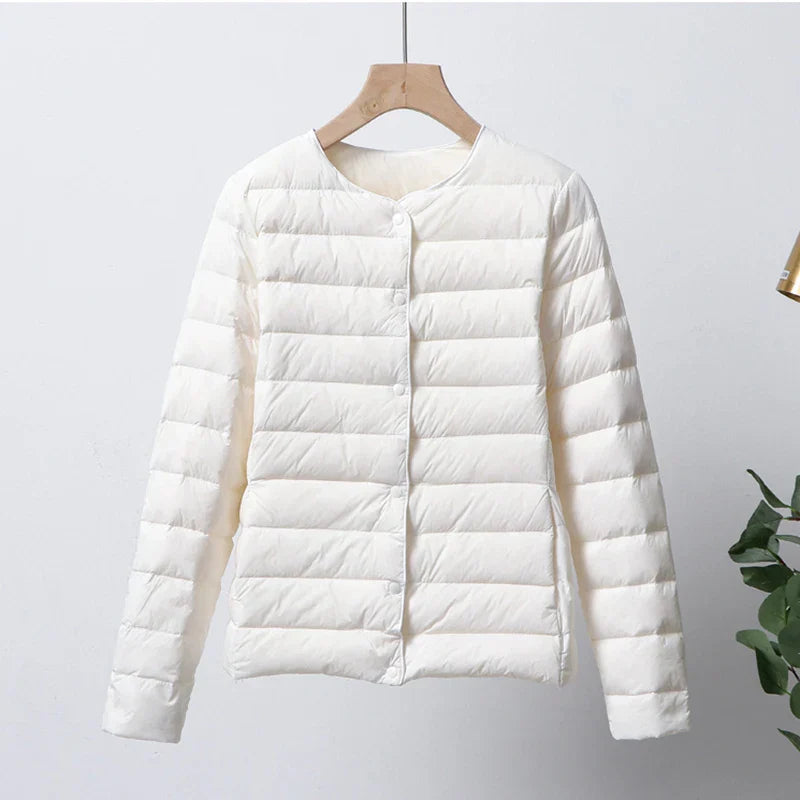 ModeGeist | Faltbare Pufferjacke mit Druckknopfverschluss