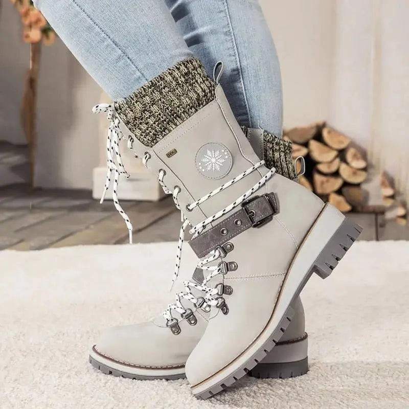 MODEGEIST Damen Winter-Stiefel High-Heel Isoliert Warm Elegant