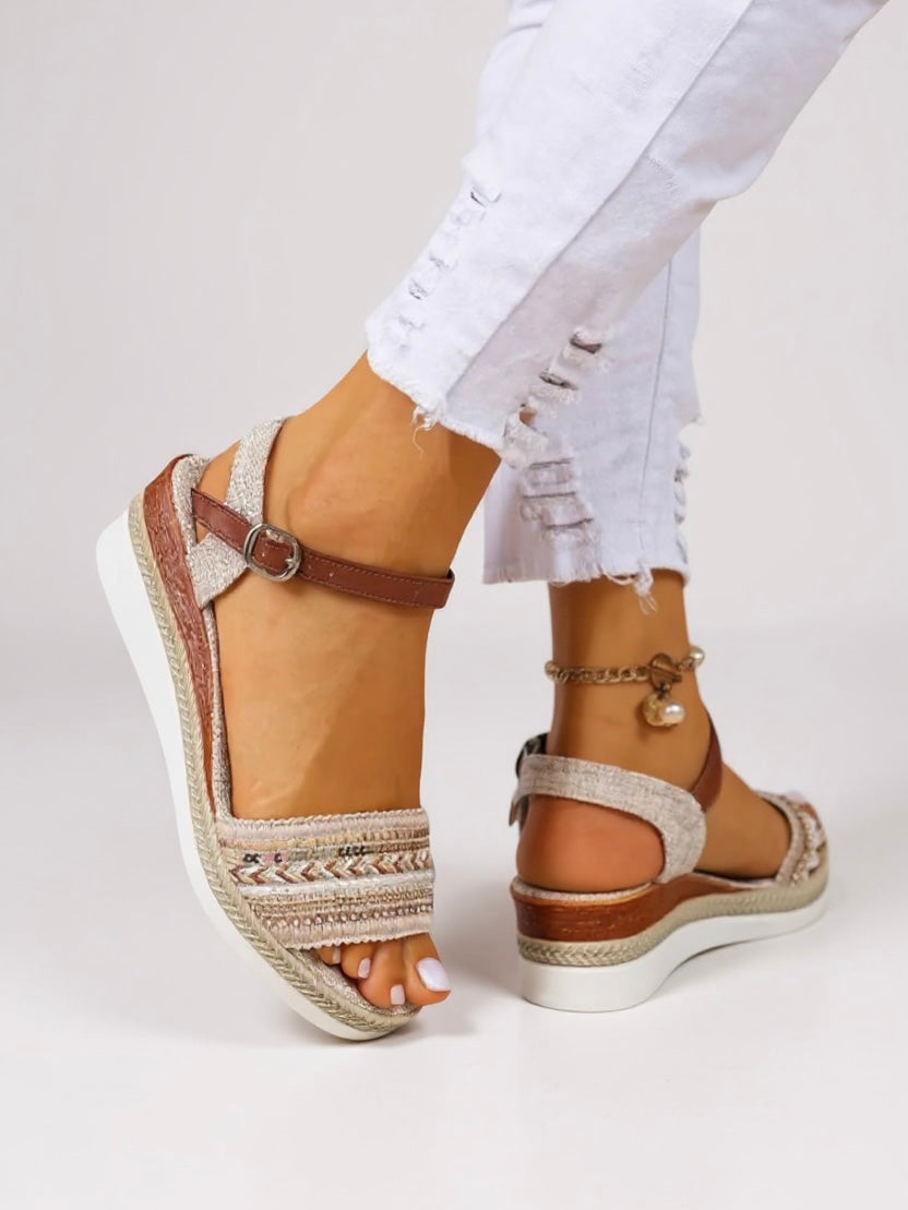 MODEGEIST Damen Wedge-Sandalen Perlen-Design Komfort