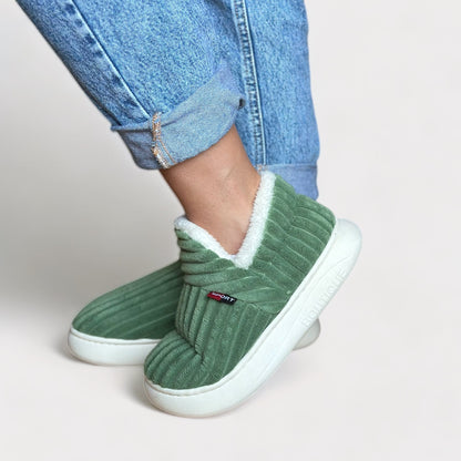 Hausschuhe aus Aloe Vera mit Wärmefunktion