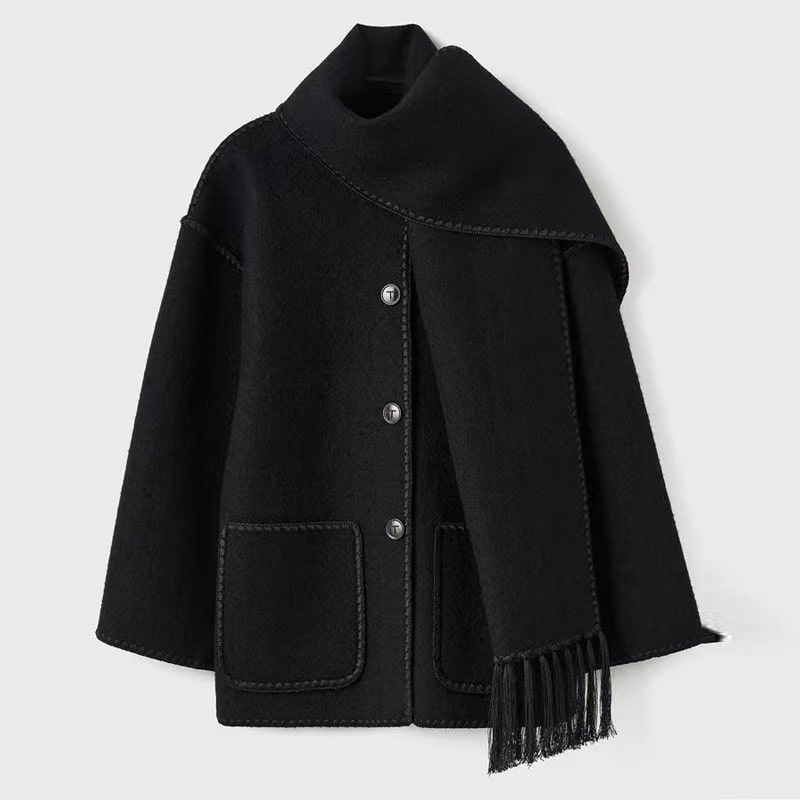 Komfortable Wolljacke mit Kapuze von Marie™