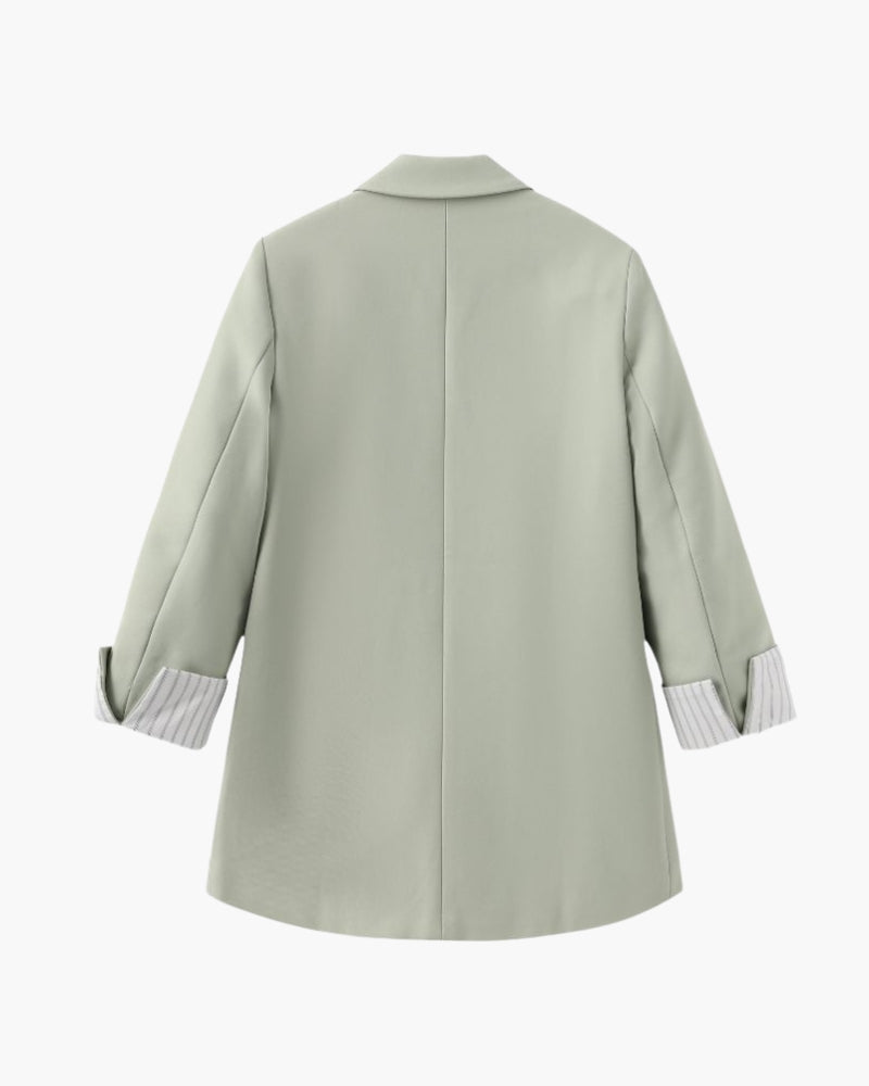 ModeGeist | Olivfarbener Damen Sommerblazer mit Doppelkneifen