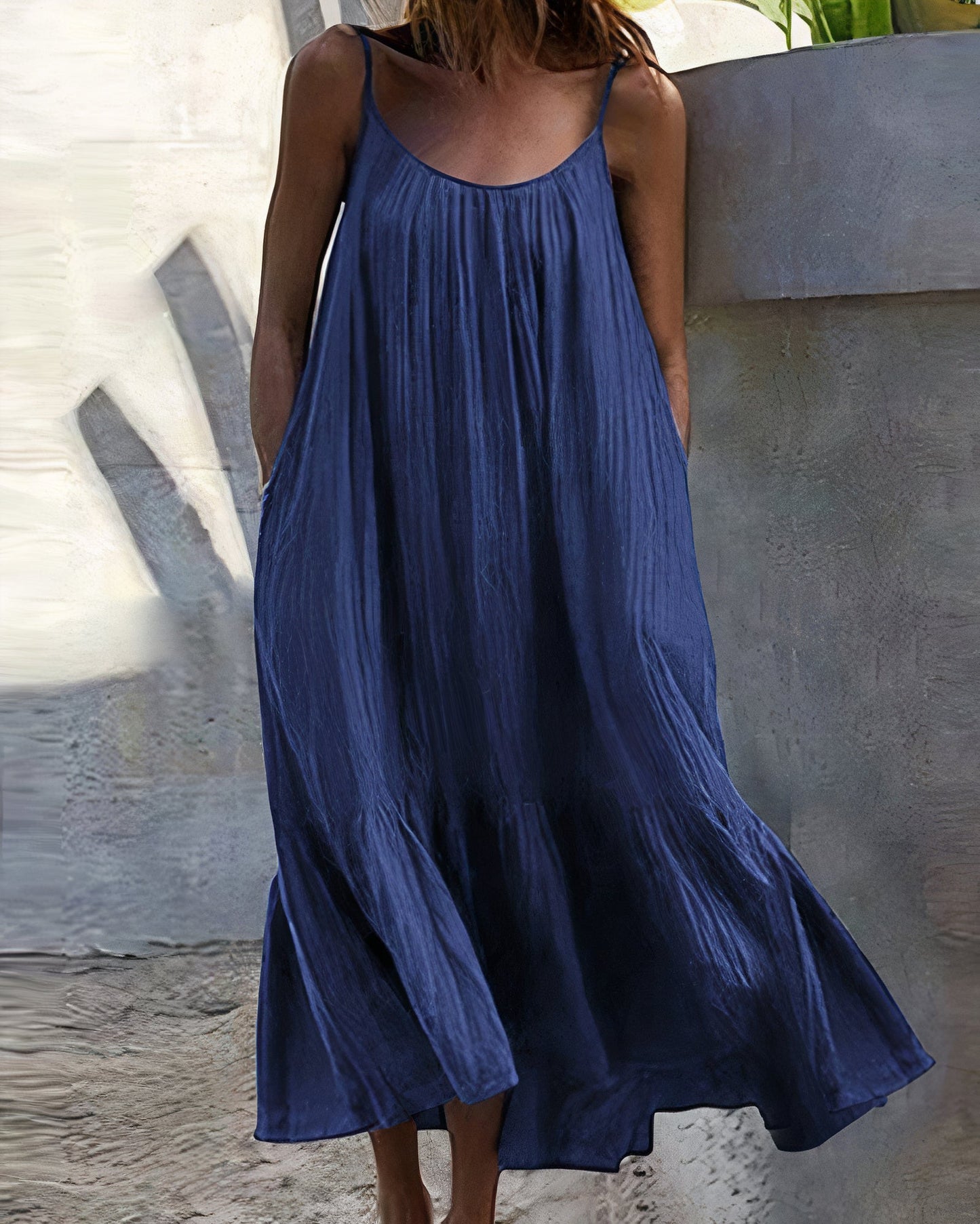 Einfaches ärmelloses Midikleid Jamaya