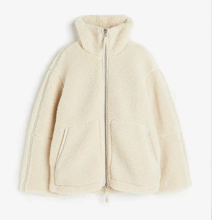 ModeGeist | Warme Damenjacke mit Reißverschluss und Hohem Kragen