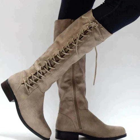 ModeGeist | Elegante Schnürstiefel