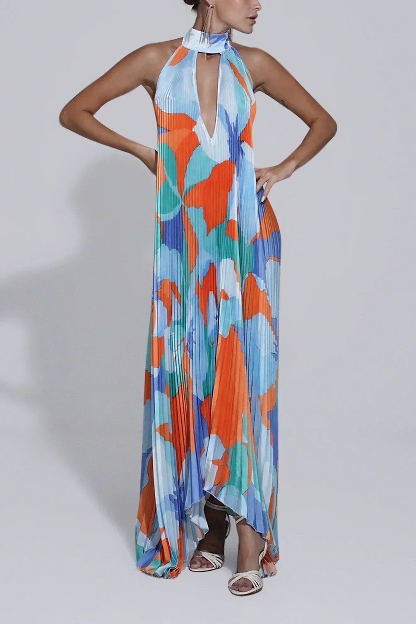 MODEGEIST Damen Halter Maxi-Kleid Plissiert Fließender Rock