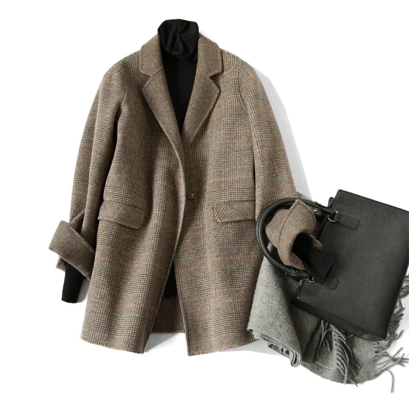 Elegantes Wollmantel von Gretel
