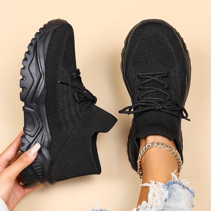 ModeGeist | Trendy Chunky Sneakers