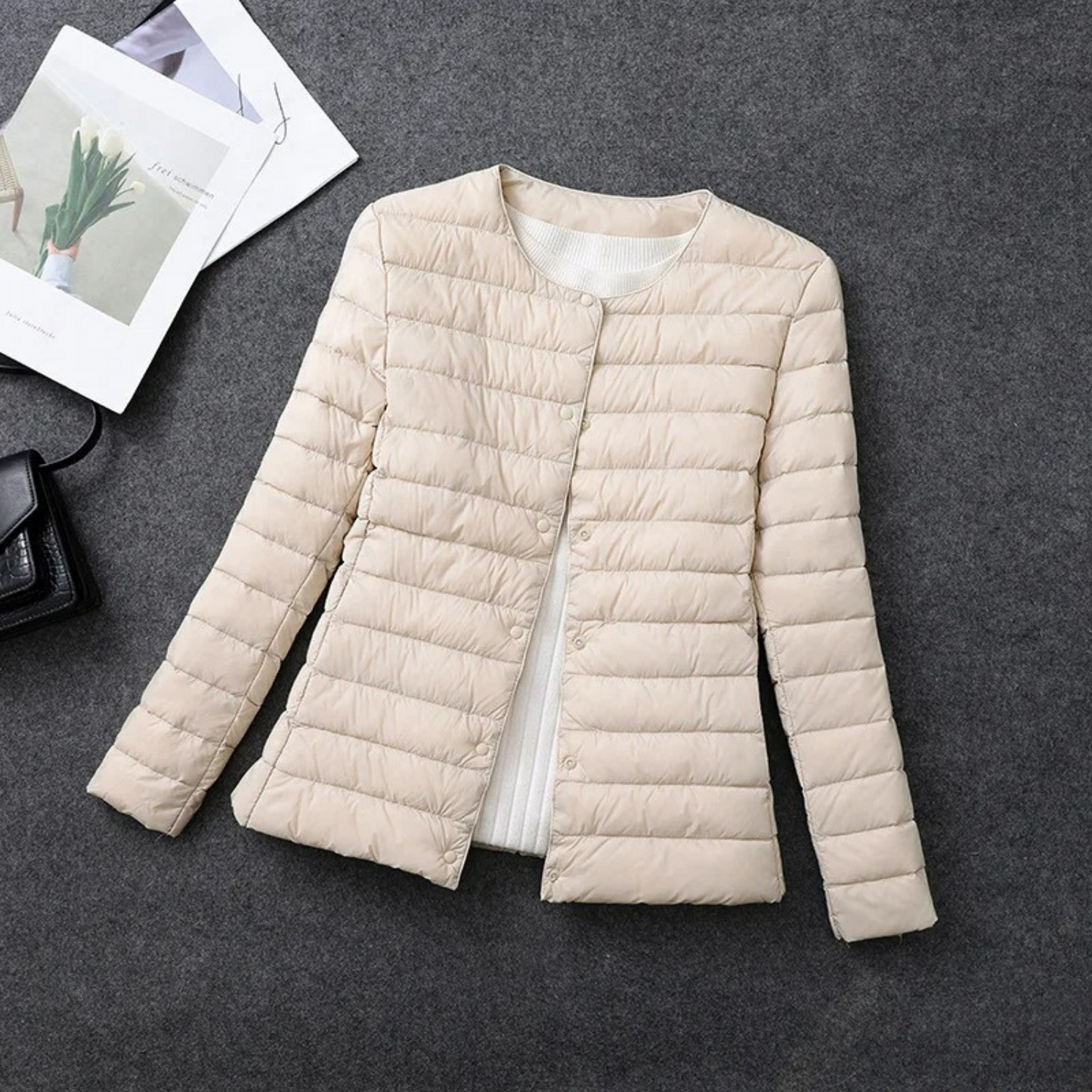 ModeGeist | Leichte und moderne Jacke für Frauen