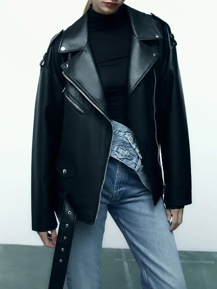 ModeGeist | Weite Übergangsjacke für Frauen