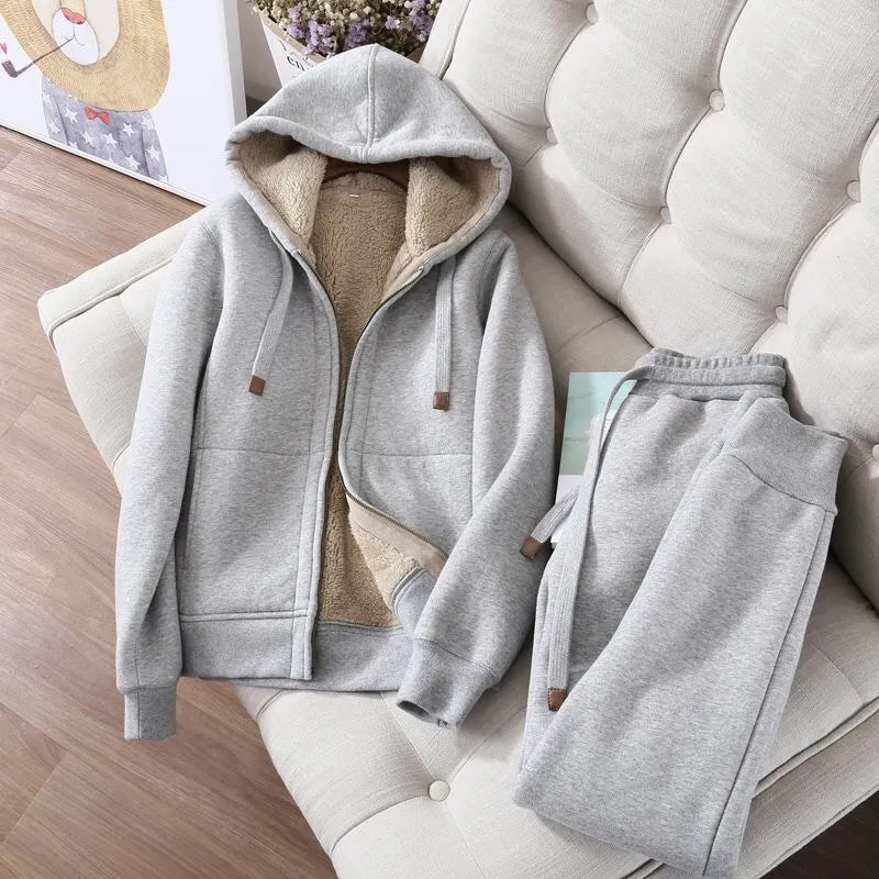 Sport-Set aus einfarbigem Fleece – Mina