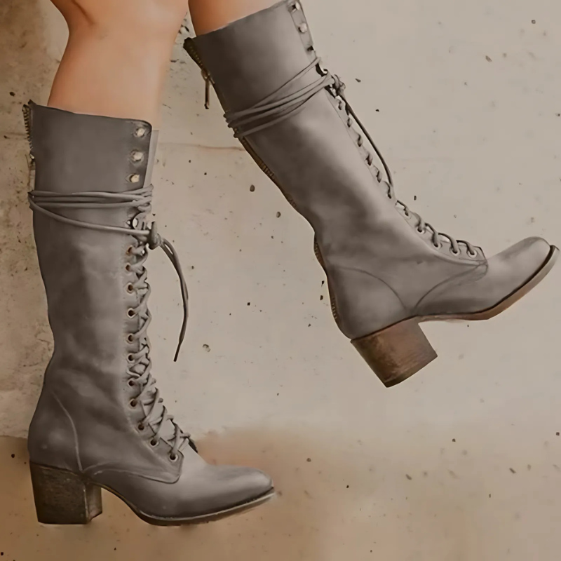 ModeGeist | Knöchelhohe Stiefel – Schnürverschluss – Blockabsatz – Reißverschluss Hinten – Stabile Sohle