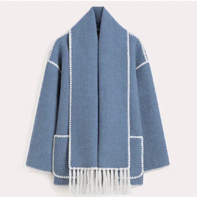 ModeGeist | Damen-Apparatsjacke mit Schickem und Komfortablem Schal