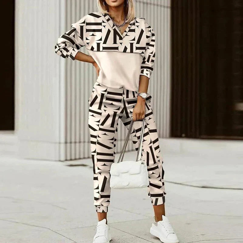 Avelena Women's Suit