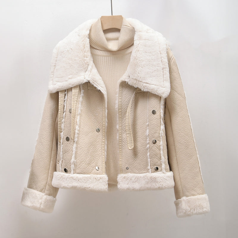 Stilvolle, warme Lederjacke von Reimira mit kuscheligem Fellfutter