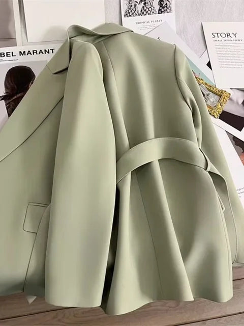ModeGeist | Eleganter Damenblazer