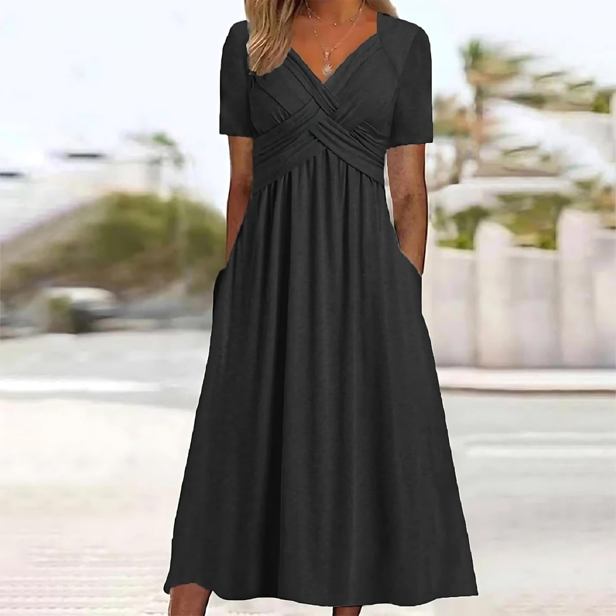 Elegantes kurzärmliges Damen-Midikleid mit V-Ausschnitt