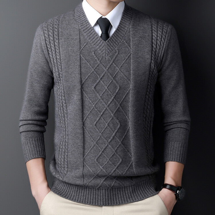 Herren V-Ausschnitt Pullover im modernen Zopfmuster ModeGeist