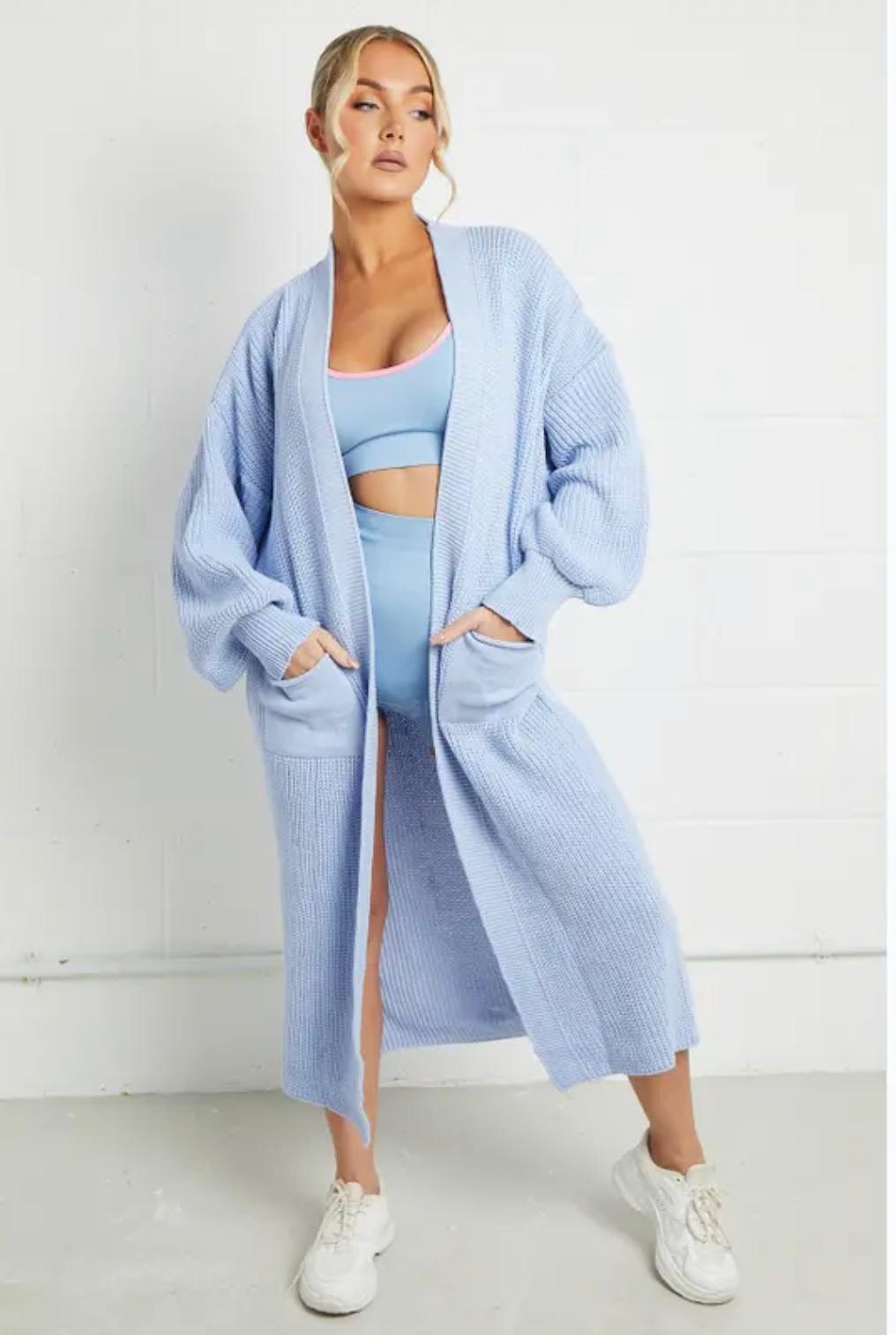 Damen Langer Strickmantel mit großzügigen Taschen ModeGeist