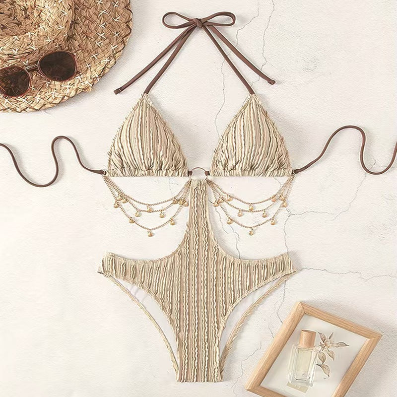Hochgeschnittener Damen-Bademodersatz mit Schmuckdetails von MODEGEIST