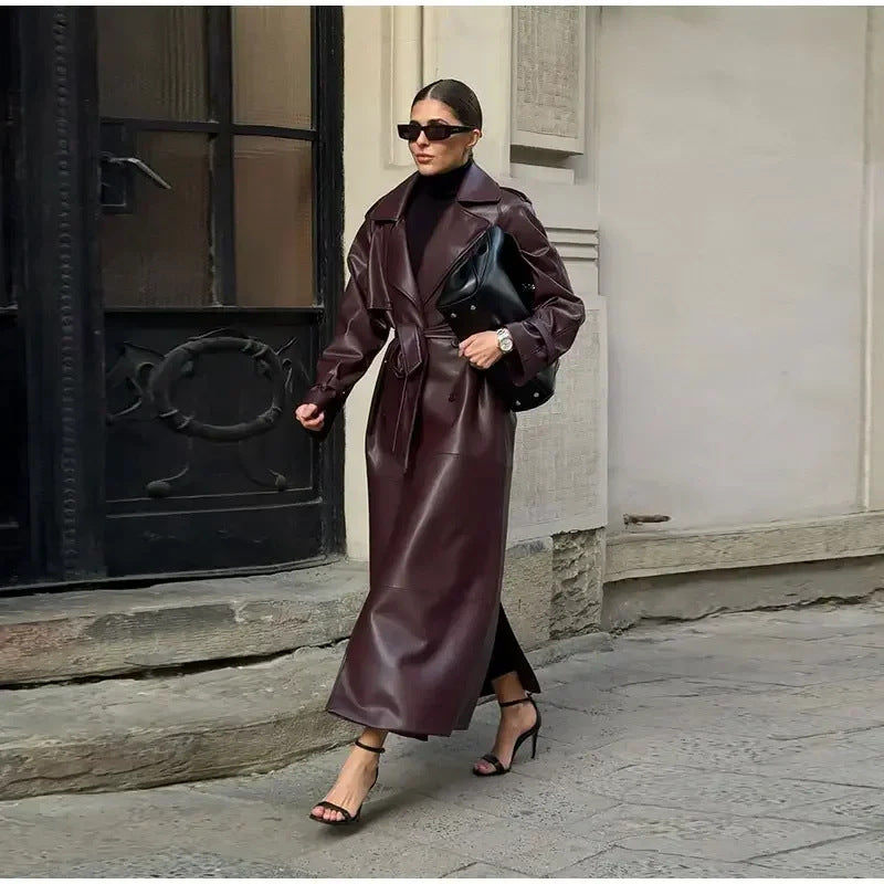 Damen Eleganter Kunstleder-Trenchcoat mit tailliertem Gürtel ModeGeist