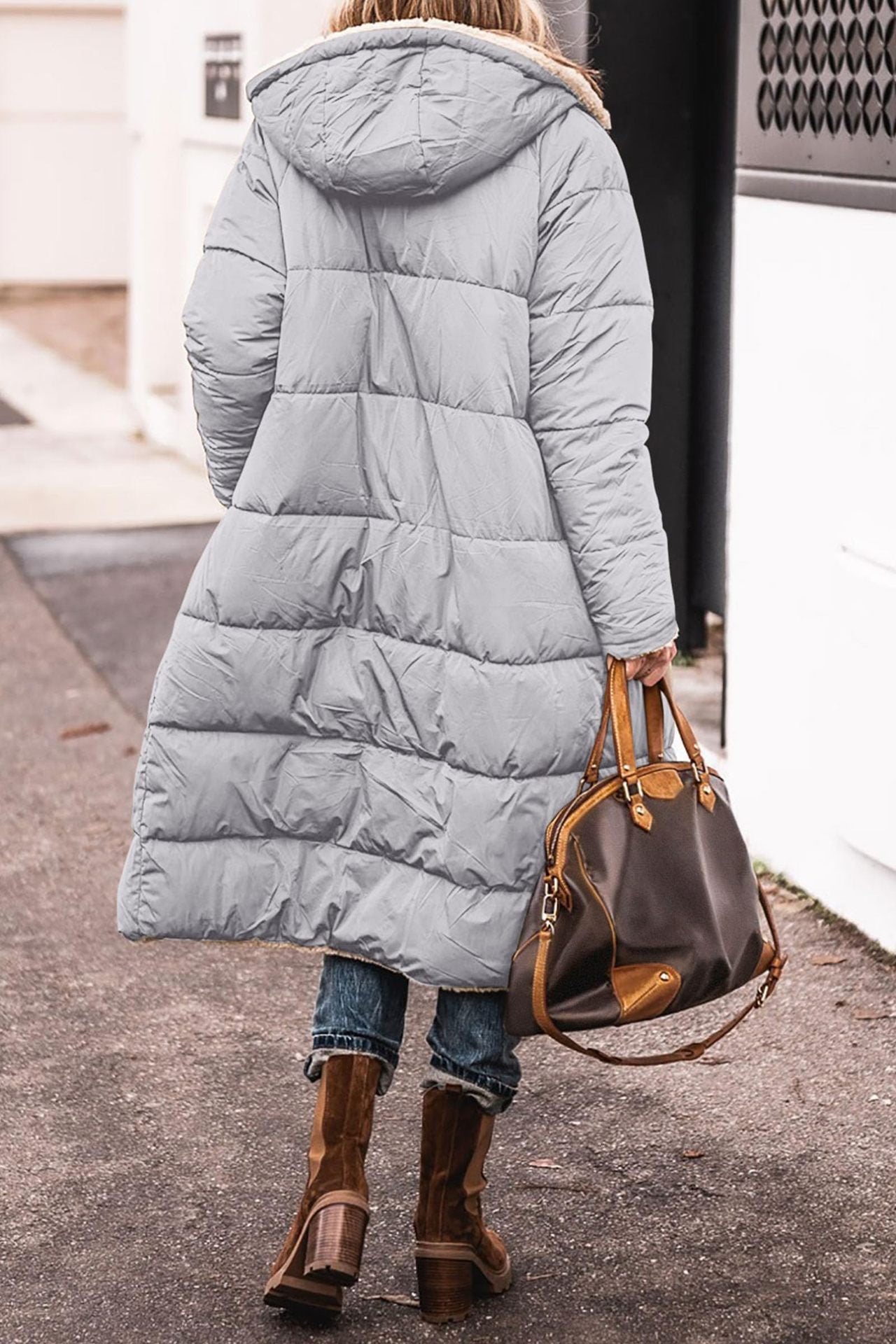Damen gepolsterte Winterjacke mit Kapuze und kuscheligem Innenfutter ModeGeist
