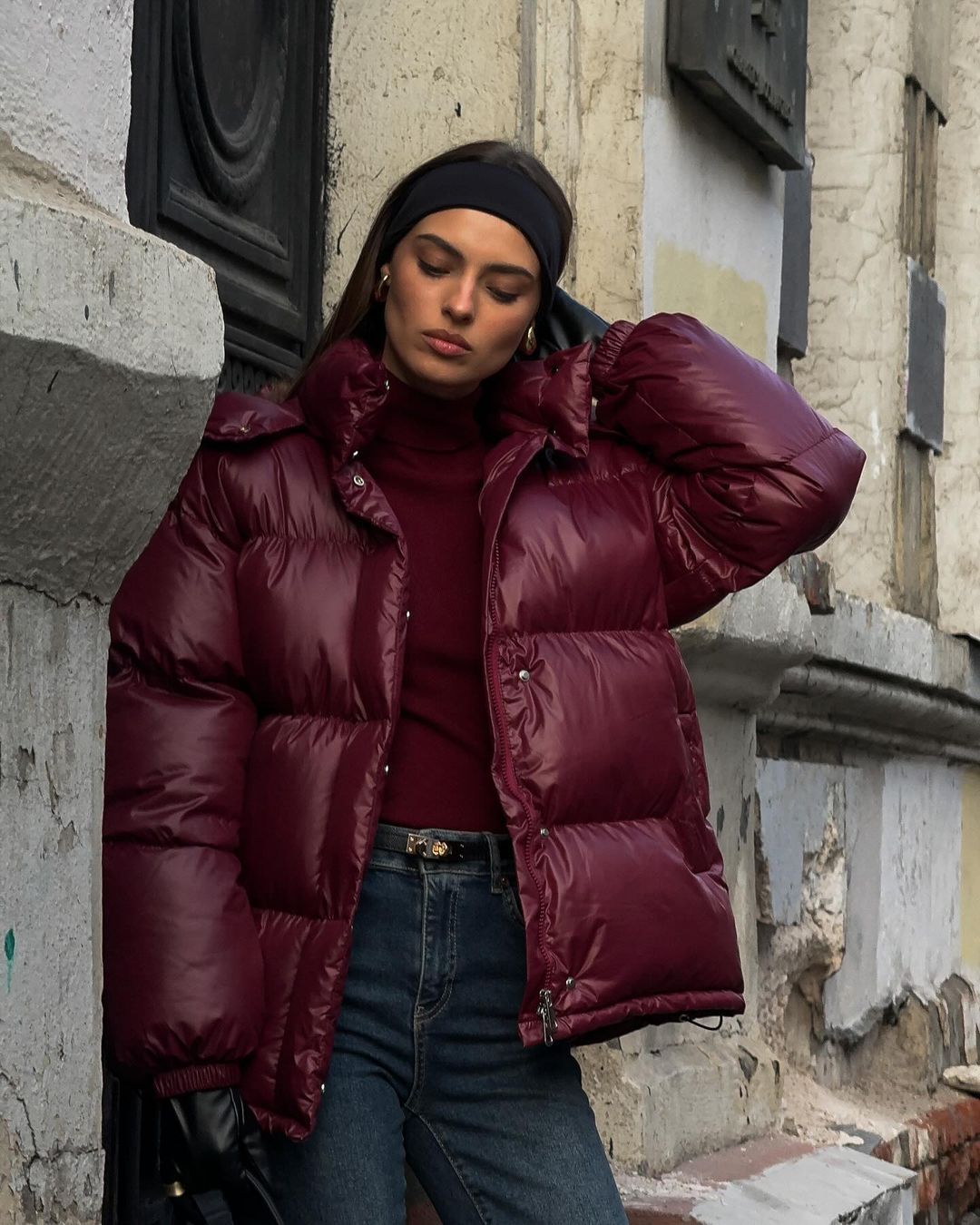 Damen Steppjacke mit voluminösem Schnitt und hohem Kragen ModeGeist