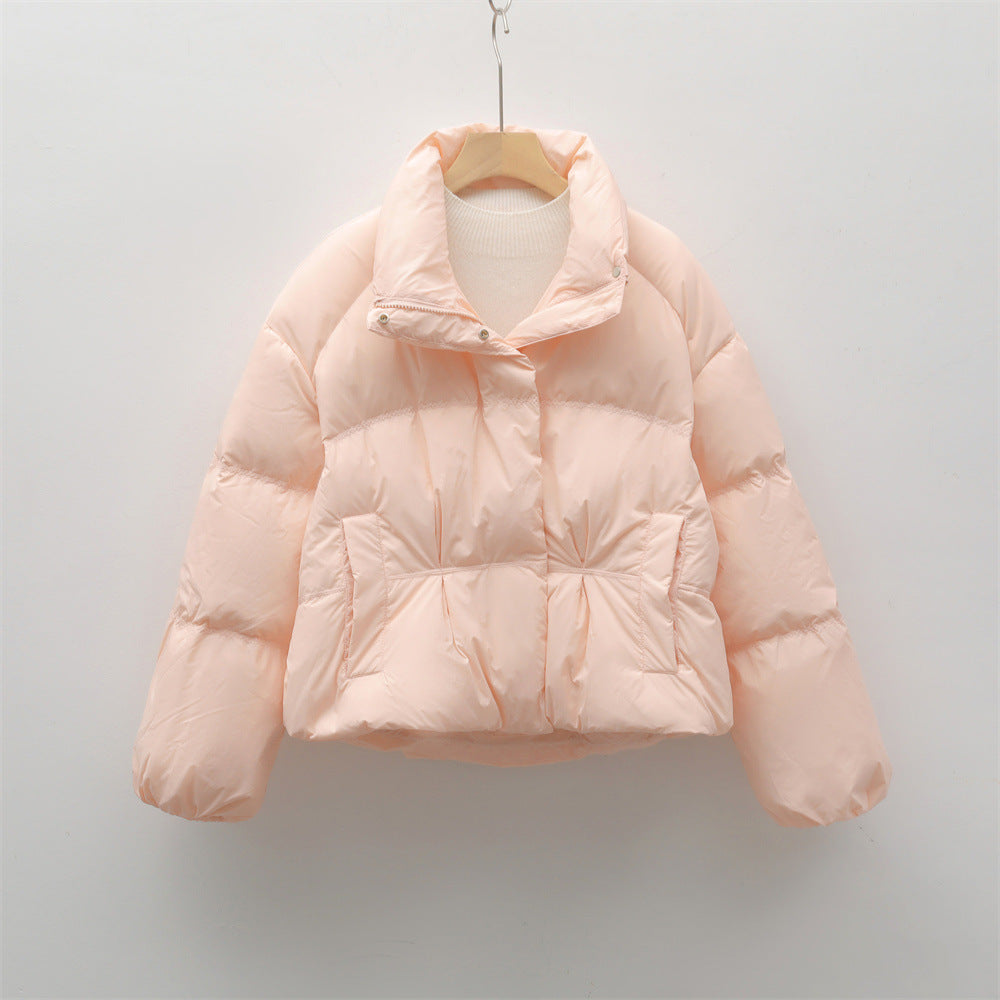 Damen modische gesteppte Kurzjacke mit hohem Kragen und praktischen Taschen ModeGeist
