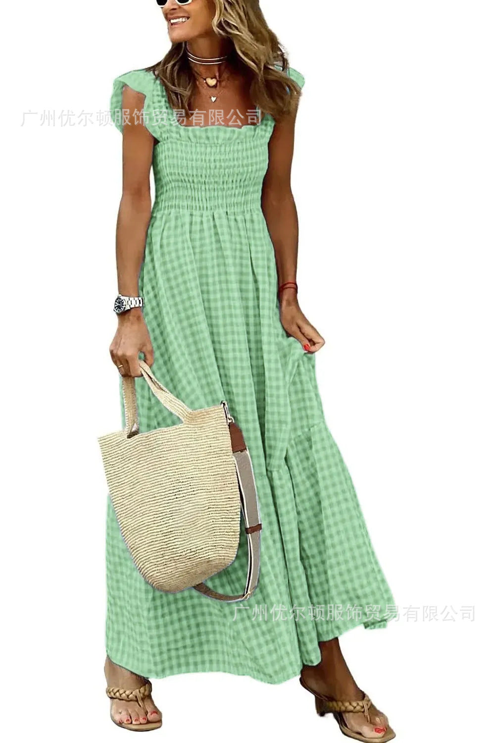 Modegeist Damenkleid mit Puffärmeln und Raffungen