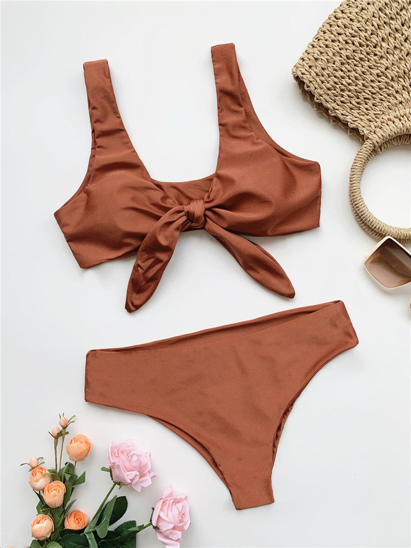 Geknöpfte Damen Bikini Oberteile mit hoher Taille von MODEGEIST
