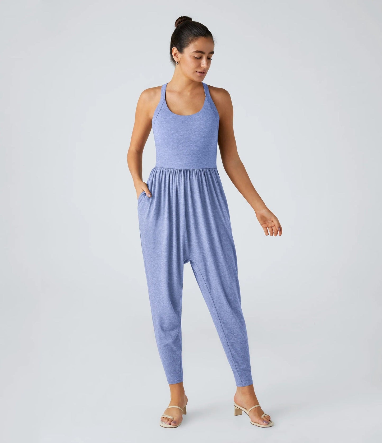 Modegeist Damen Jumpsuit: Weite Passform, Taschen, lebendig