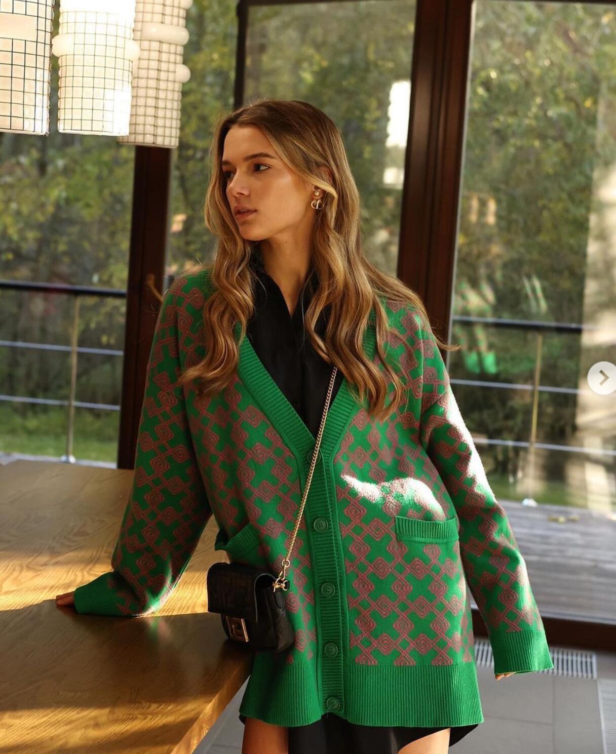 Modischer Damen-Strickcardigan für die Freizeit