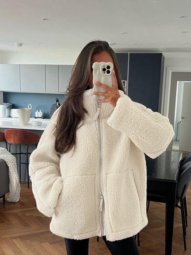 Damen Fleecejacke mit hohem Kragen und praktischen Taschen ModeGeist