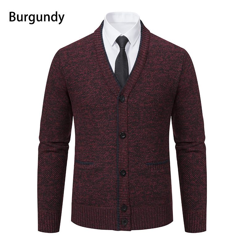 Herren Strickjacke mit V-Ausschnitt und eleganten Details ModeGeist