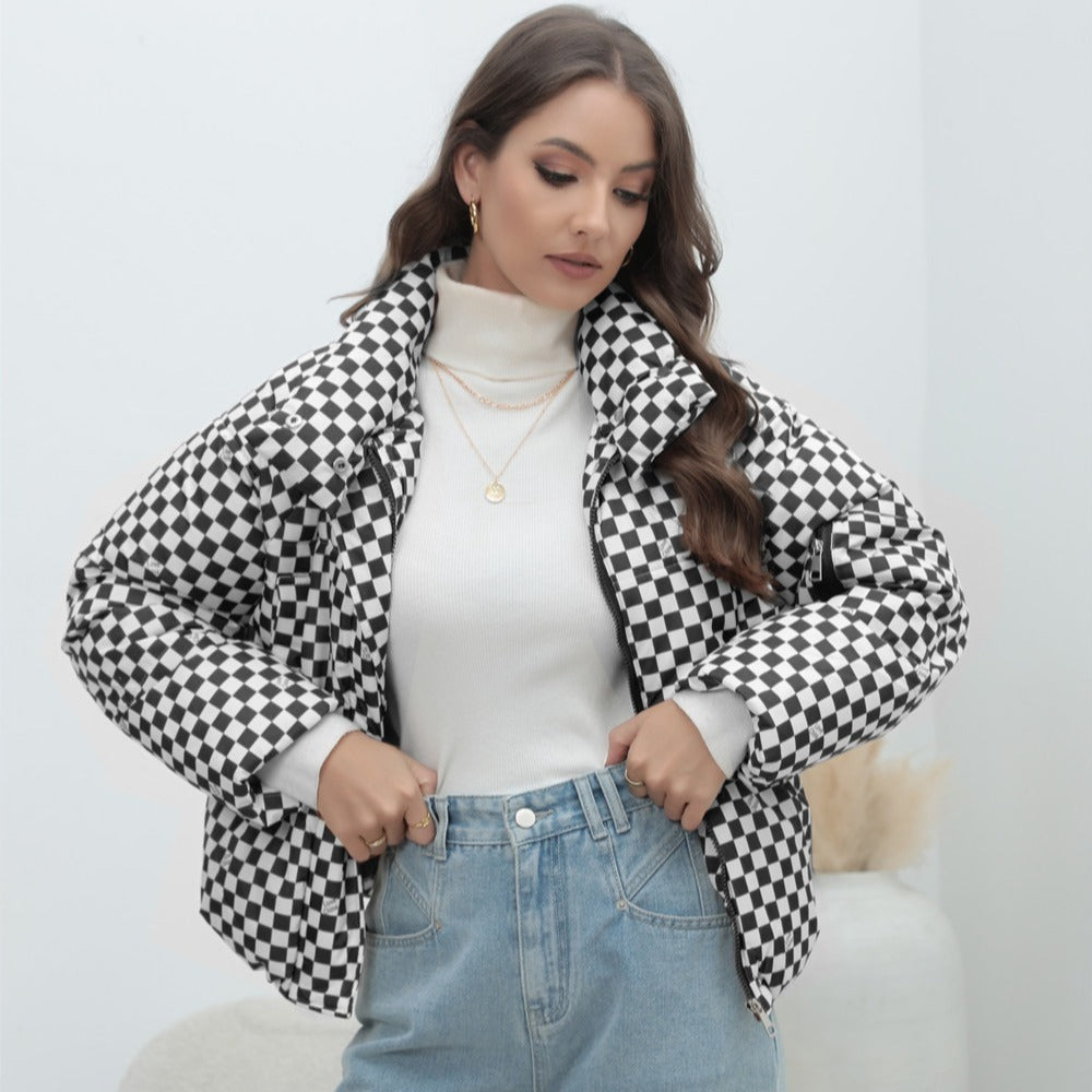 Damen Stilvolle kariert Steppjacke ModeGeist