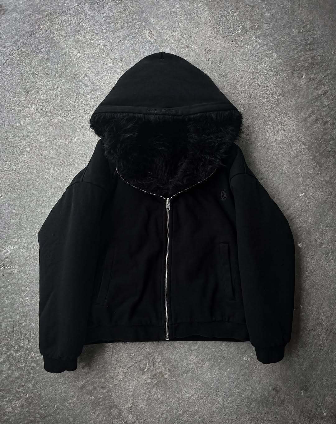 Damen Kapuzenjacke mit kuscheligem Innenfutter und modernem Schnitt ModeGeist