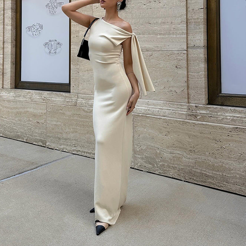 Damen Körperbetontes Maxikleid mit schickem One-Shoulder-Ausschnitt ModeGeist