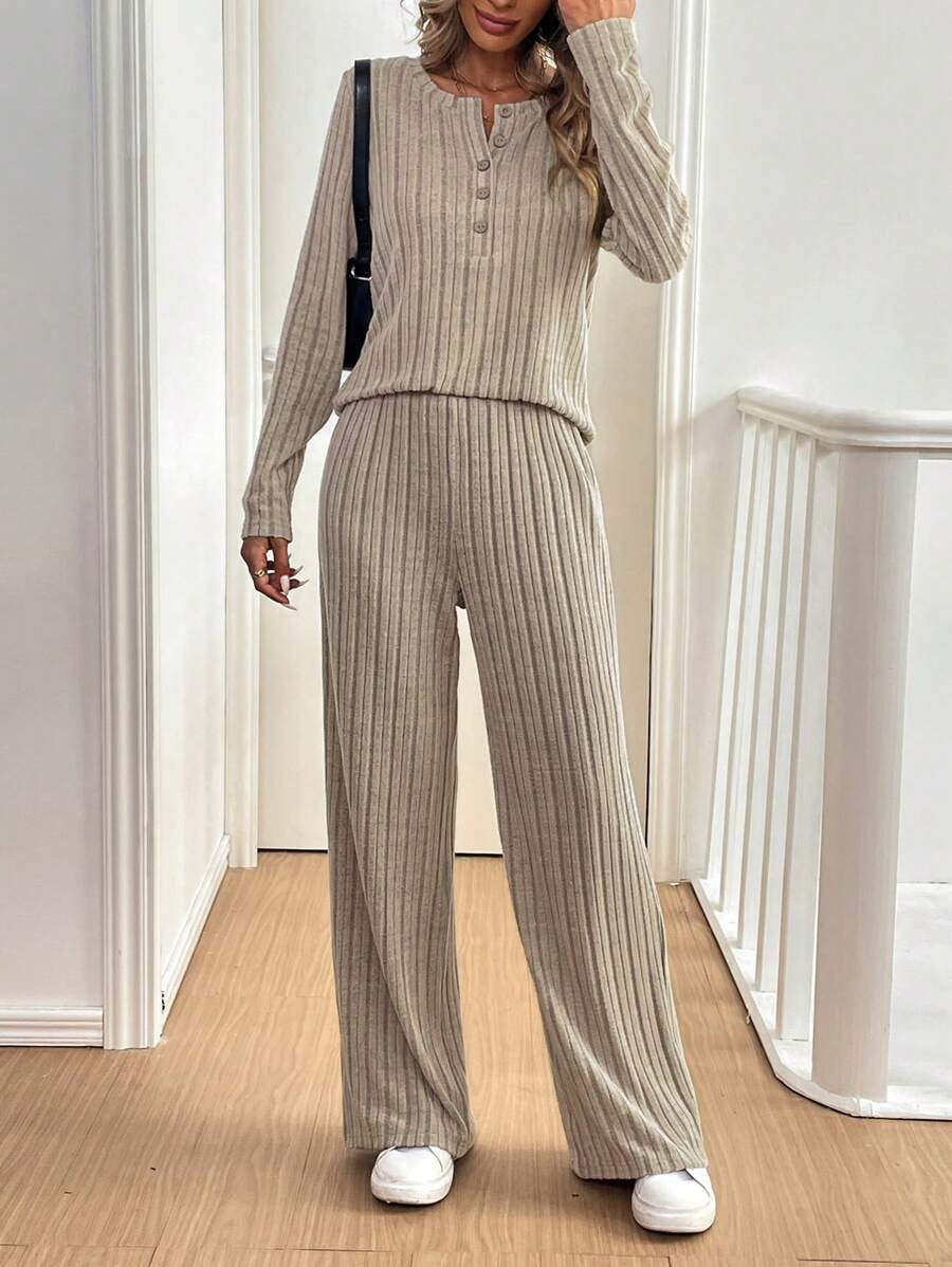 Damen Lässiges Lounge-Set mit strukturiertem Rippenmuster und Knopfdetail ModeGeist