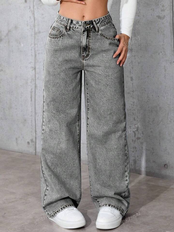 Damen Weit geschnittene Jeans mit kräftigen Kontrastnähten und verspielt gestickten Taschen ModeGeist