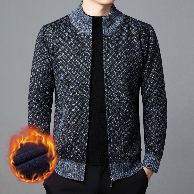 Herren Strickjacke mit hohem Kragen und innovativem Muster ModeGeist
