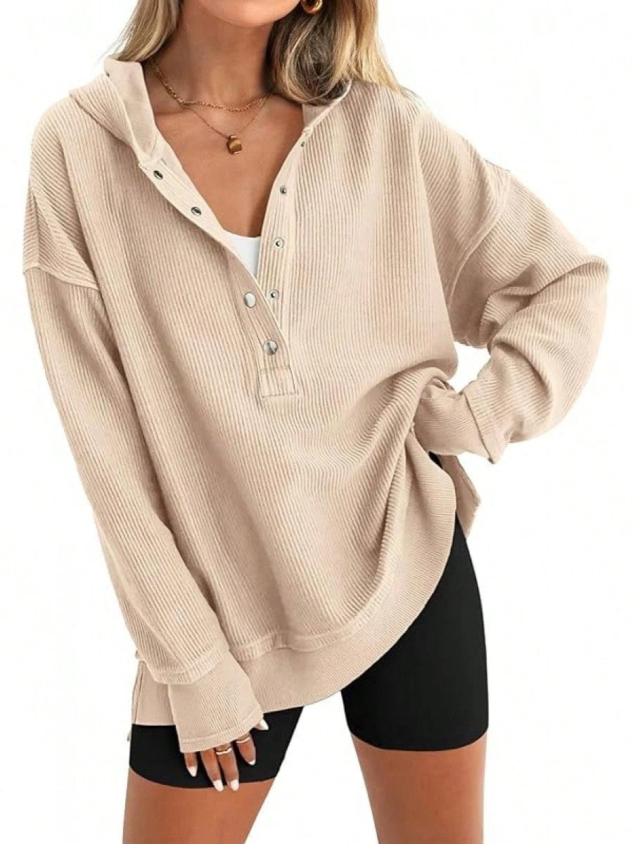 Damen Lässiger Kapuzenpullover mit Knopfdetails und überschnittenen Schultern ModeGeist