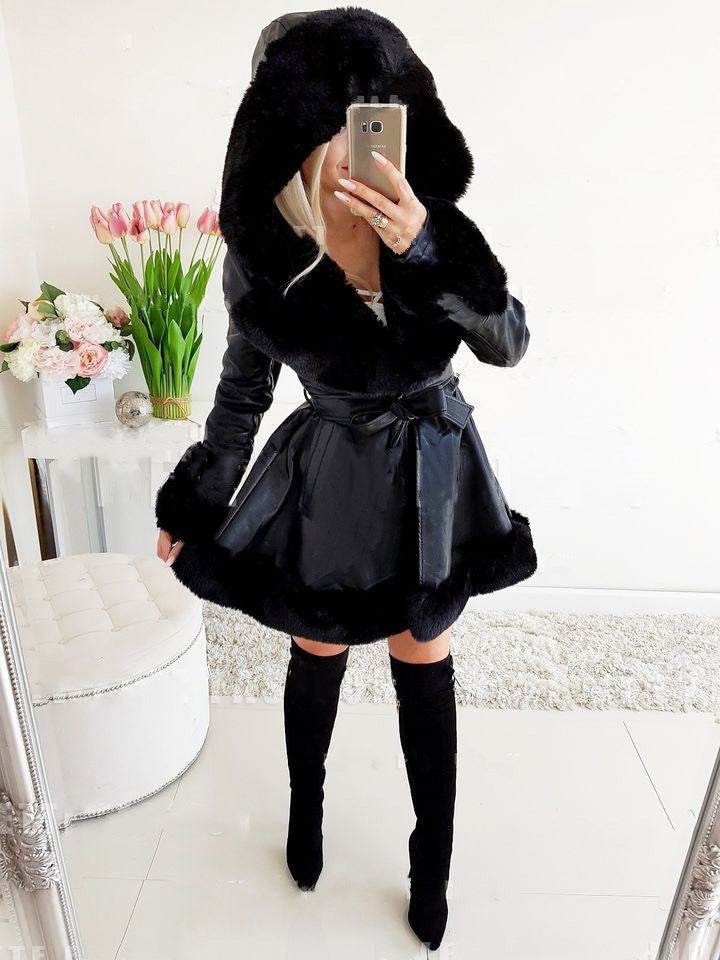 Damen modische Kunstlederjacke mit Teddyfutter ModeGeist