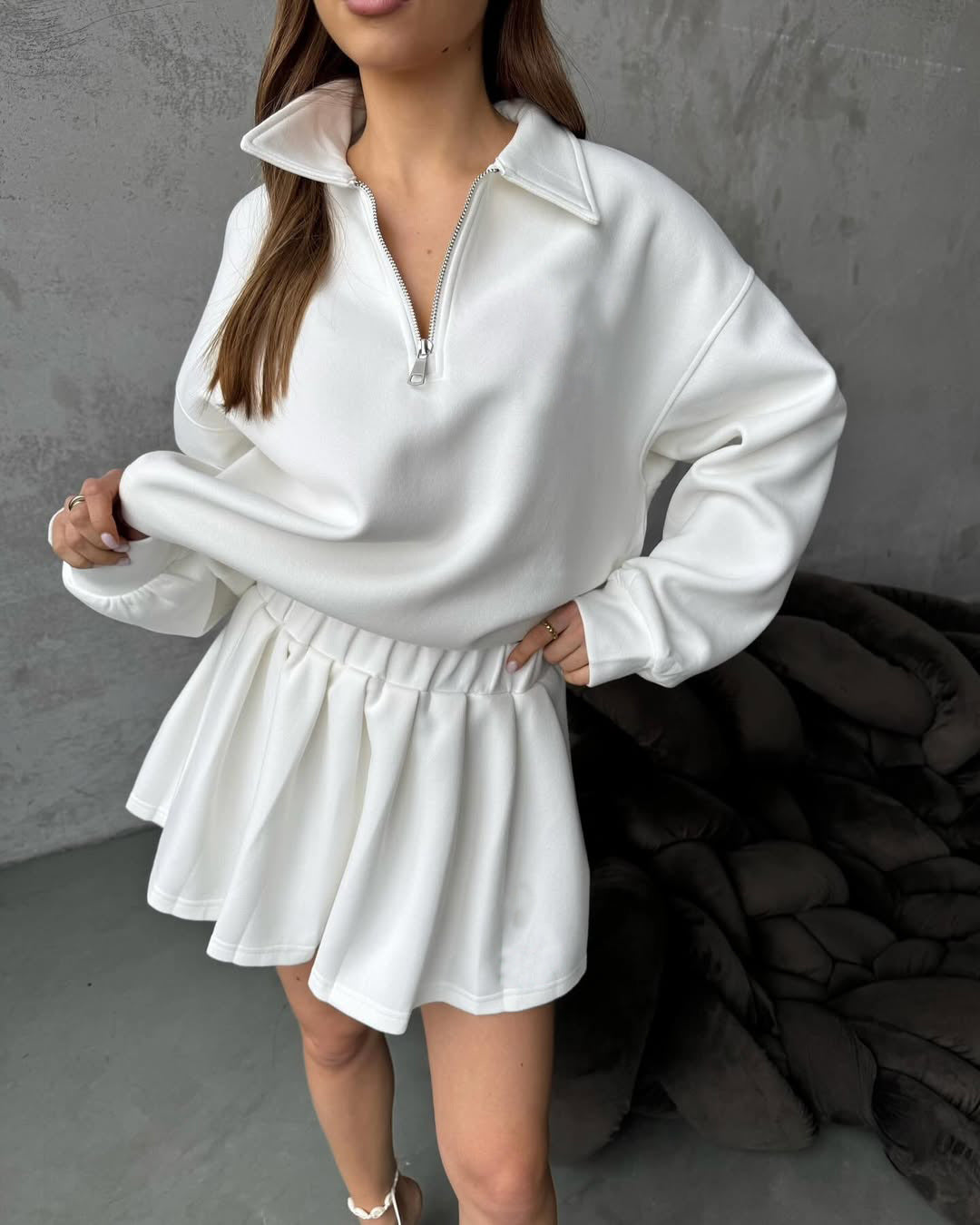 Damen sportlicher Pullover mit Kordelzug und Reißverschluss ModeGeist