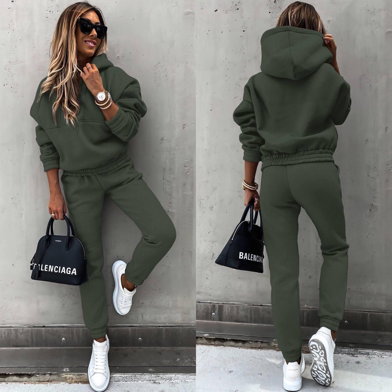 Damen Sweatshirt und Jogginghose Set ModeGeist