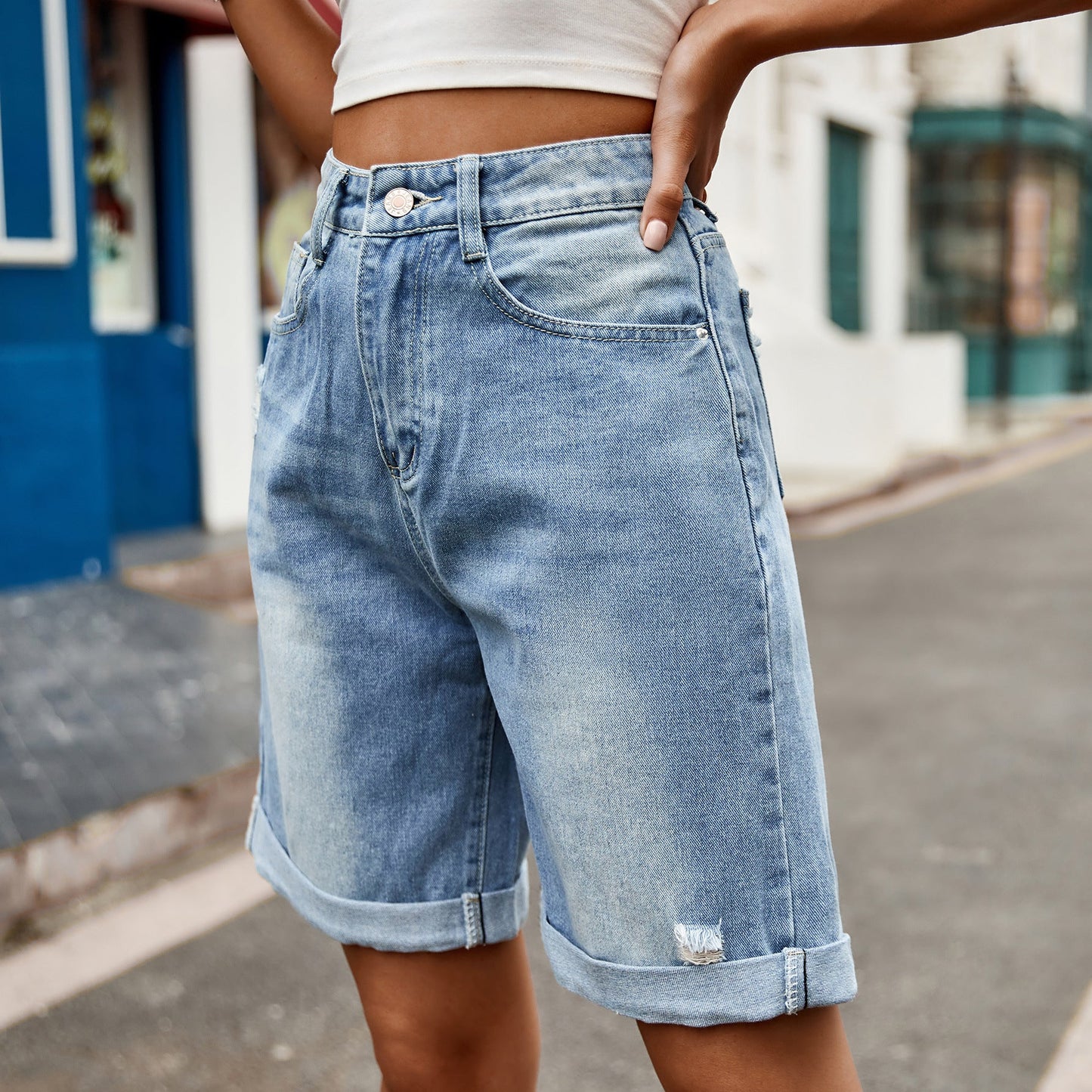 Damen entspannte Denim-Shorts mit umgeschlagenem Saum ModeGeist