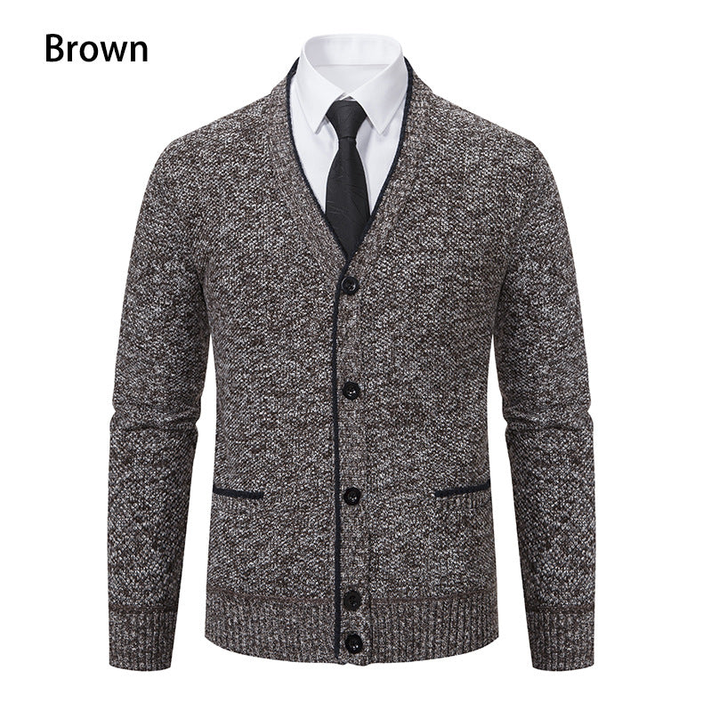 Herren Strickjacke mit V-Ausschnitt und eleganten Details ModeGeist