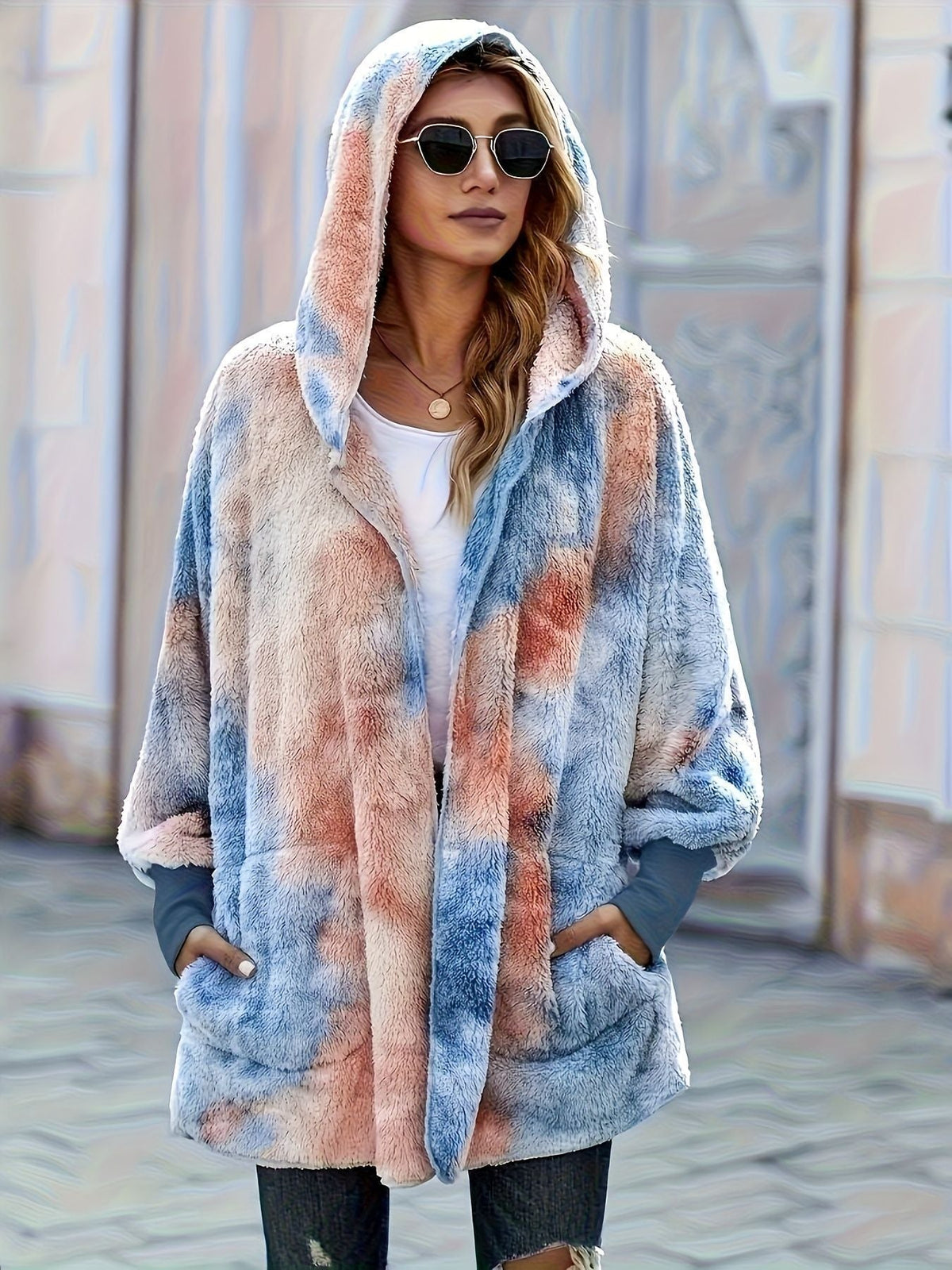Damen Kapuzenjacke aus kuscheligem Teddyfell ModeGeist